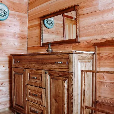 зубровиця Hotel *